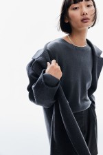 Fine-Knit Cashmere Sweater