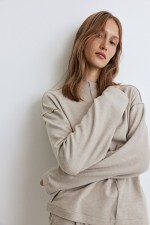 Fine-knit jumper