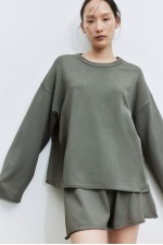 Roll-edge Sweater